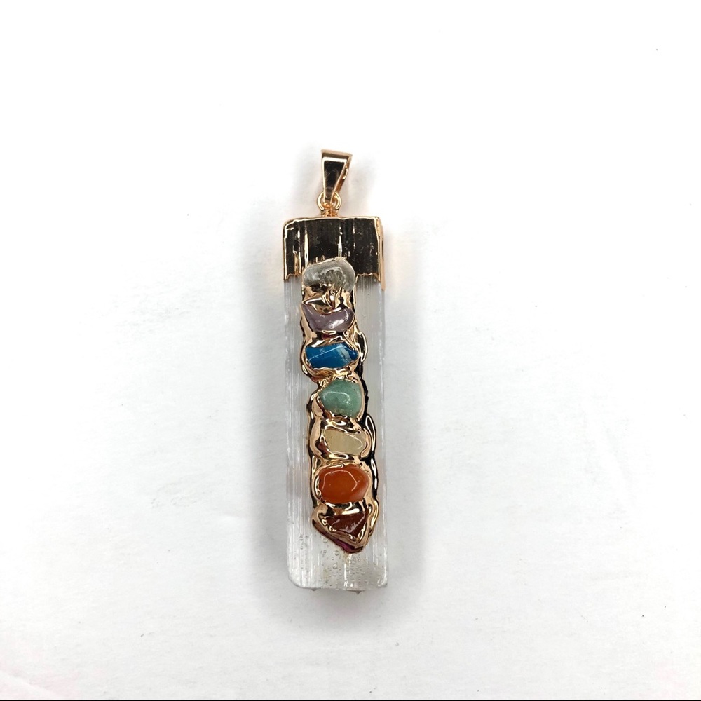 ❎SOLD Selenite Gemstone 7 Chakras Pendant Necklace - Picture 3 of 9
